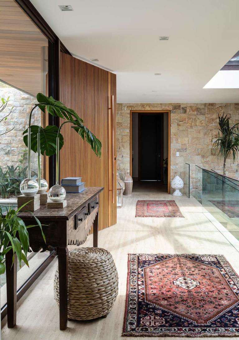 Arquitetura e Décor integrados à Paisagem – Casa de Valentina