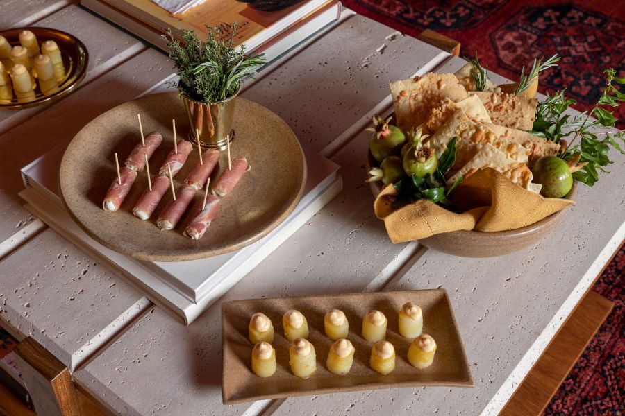 Mesa de petiscos natalinos