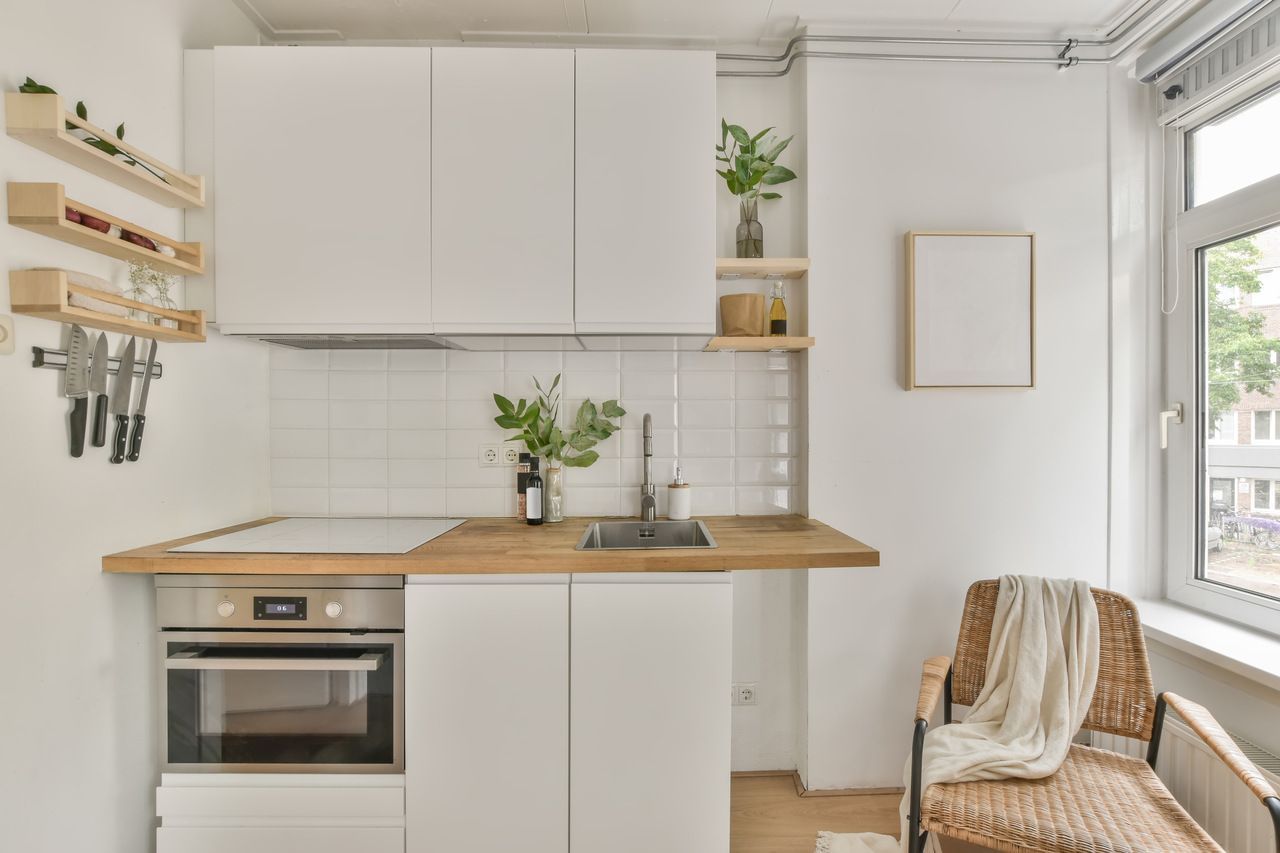 Practical and galvanizing suggestions for small kitchens |  OMAN